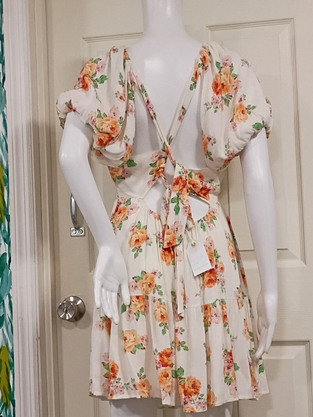 NWT Coco + Jaimeson Mini Dress Women's Bridal Blush Floral Design Lined Puff - Picture 4 of 14